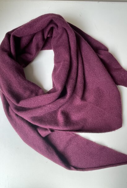 big triangle burgundy