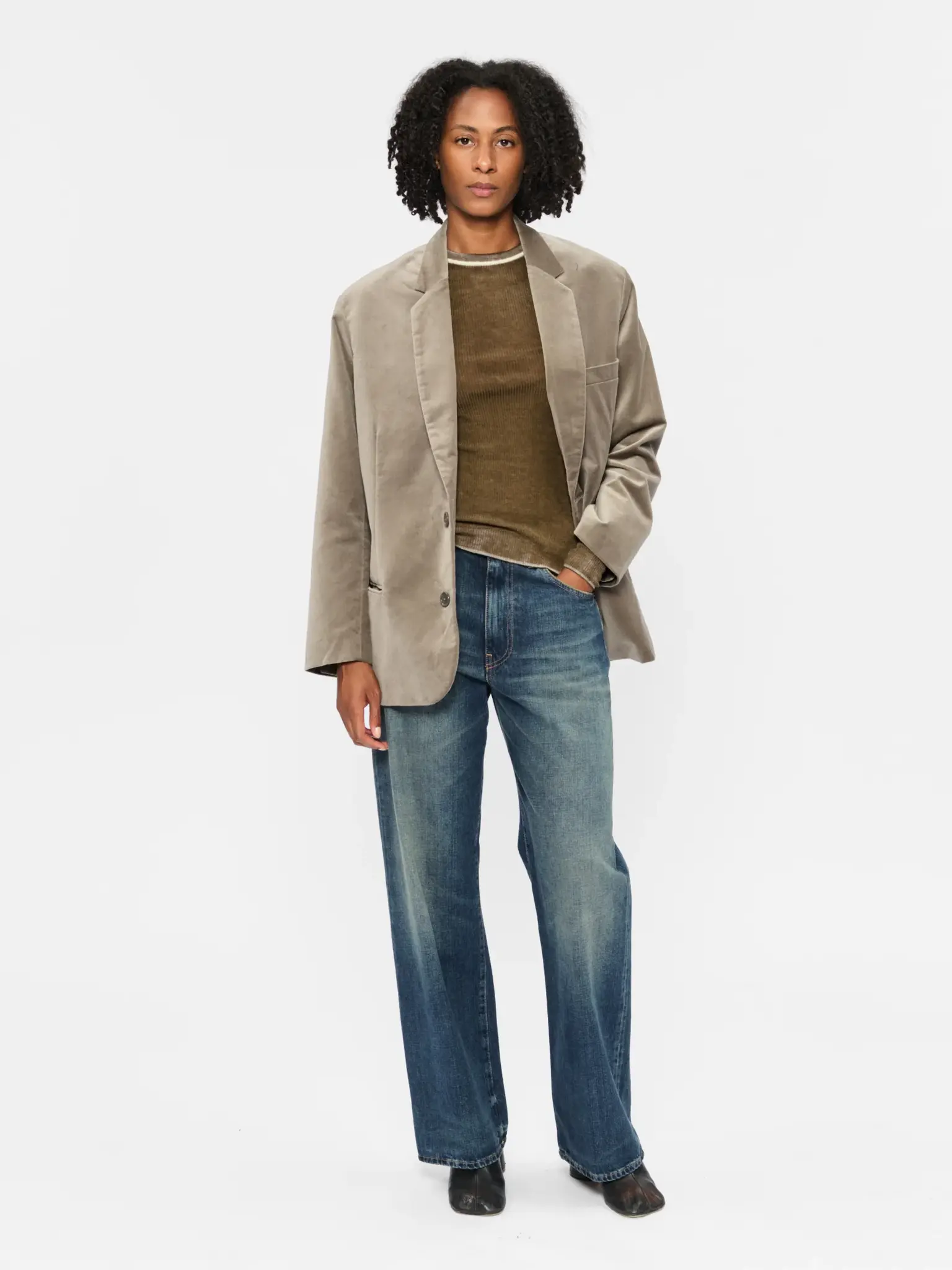velvet jacket dove-2