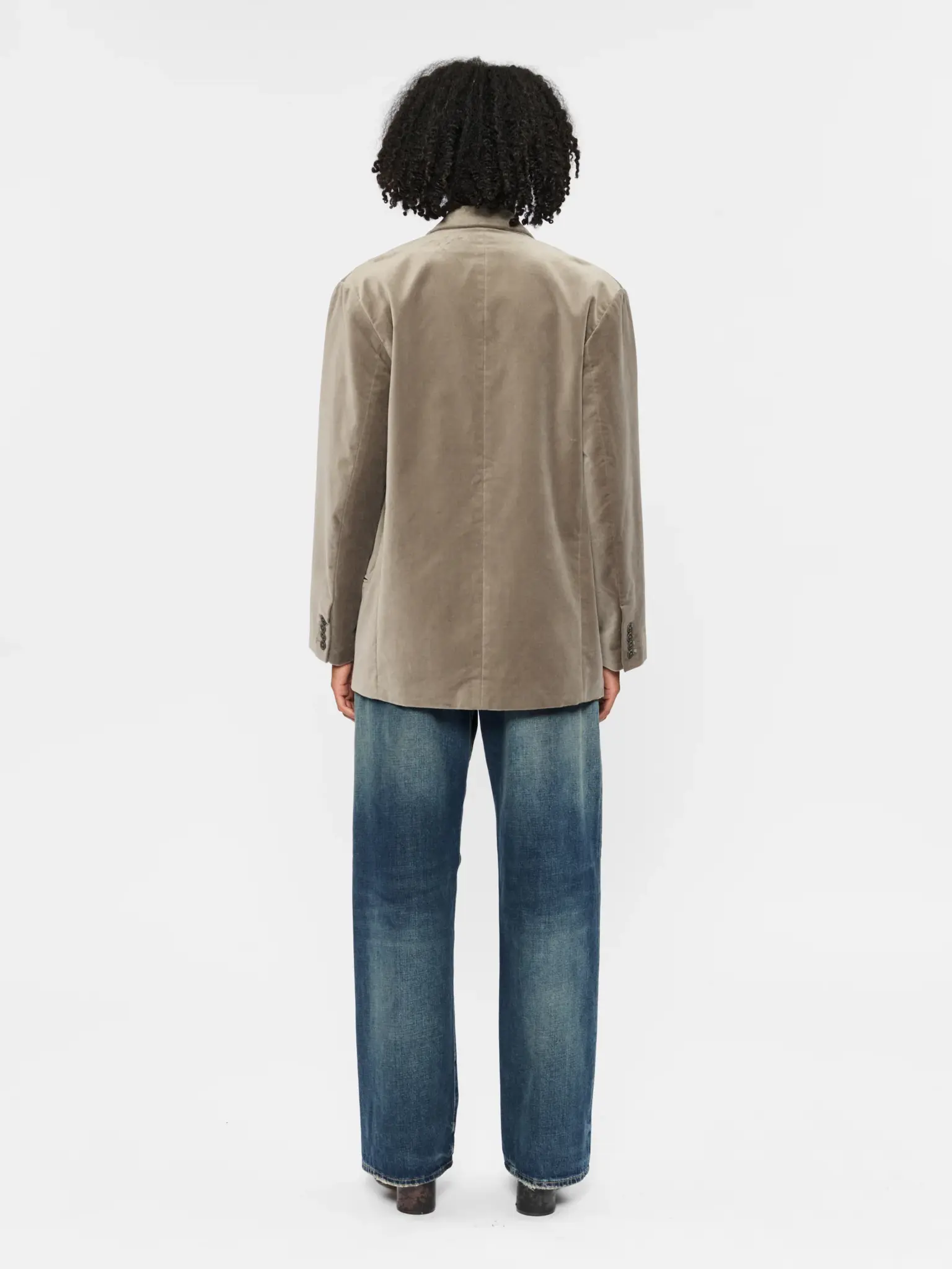 velvet jacket dove-4