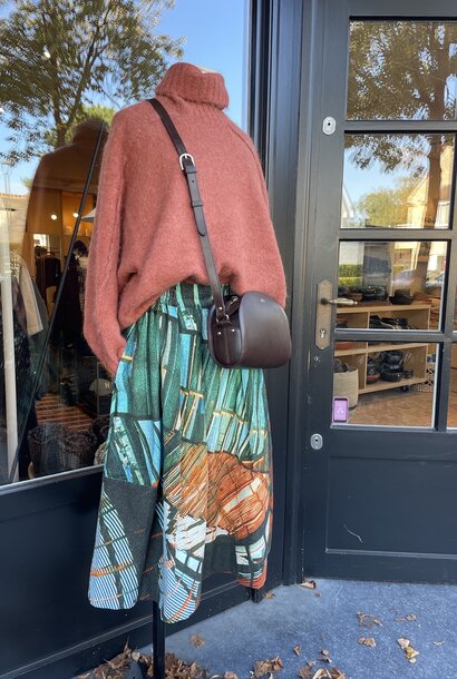 look 16