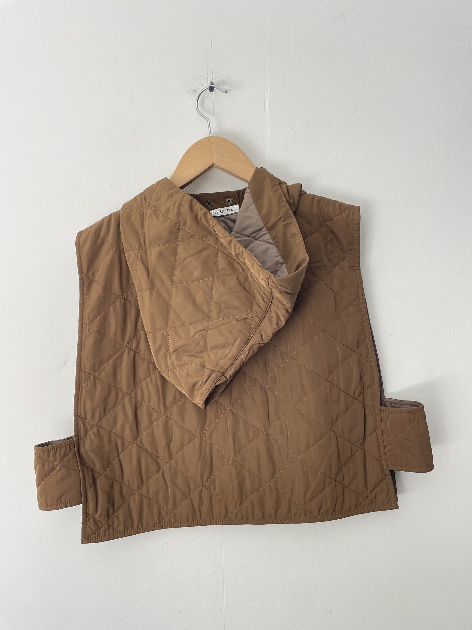 nyx quilt vest chestnut-2