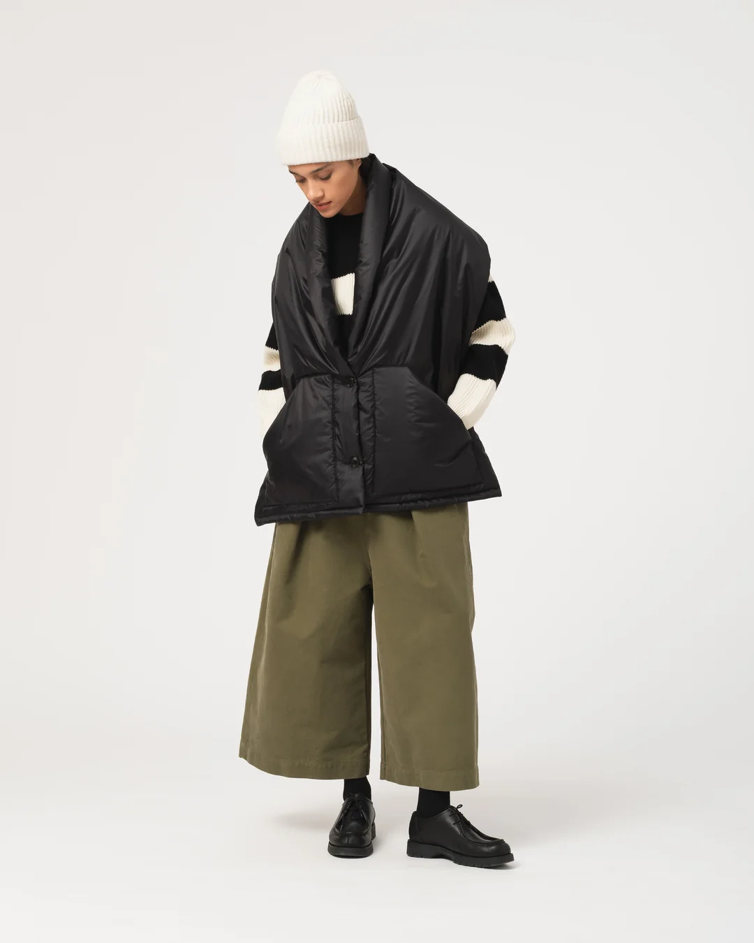 padded scarf black-4