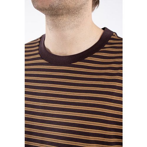 Marni Marni T-shirt / HUMU0151S0 / Bruin Marni Marni T-shirt / HUMU0151S0 / Bruin