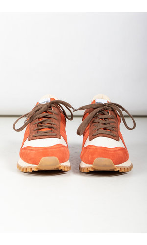 Novesta Novesta Sneaker / Marathon Trail / Orange