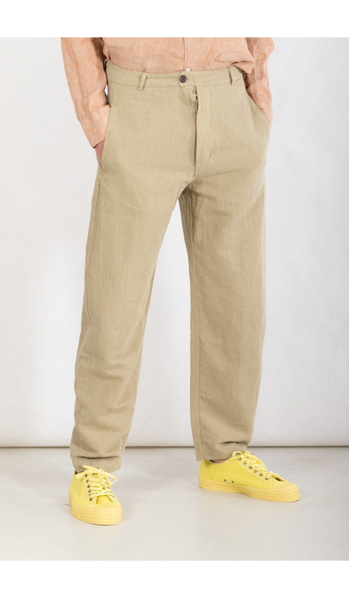 Universal Works Universal Works Trousers / Curved Pant / Sand