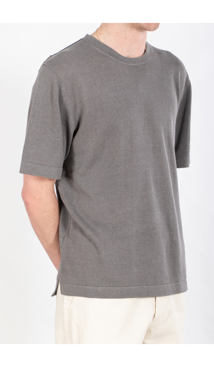 7d 7d T-Shirt / Three / Grey
