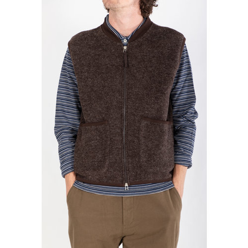Universal Works Universal Works Vest / Zip Waistcoat / Bruin Universal Works Universal Works Vest / Zip Waistcoat / Bruin