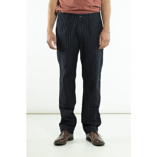 Hannes Roether Hannes Roether Broek / Cheps / Navy Streep Hannes Roether Hannes Roether Broek / Cheps / Navy Streep