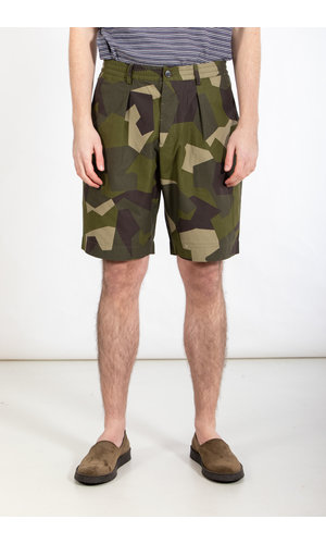 Universal Works Universal Works Shorts / Pleated Track Short / Camo