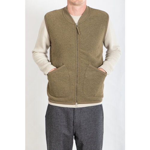 Universal Works Universal Works Vest / Zip Waistcoat / Moss Universal Works Universal Works Vest / Zip Waistcoat / Moss