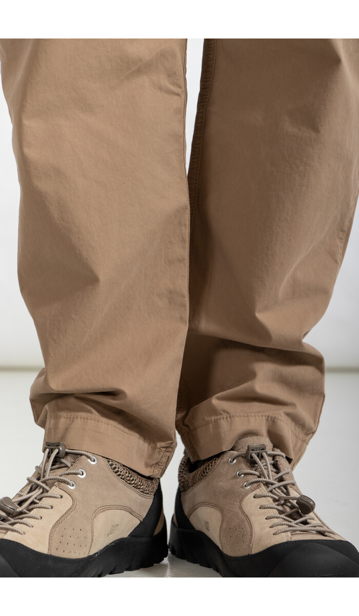 Universal Works Universal Works Trousers / Military Chino / Sand