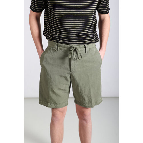 Myths Myths Shorts / 24M71B80 / Green