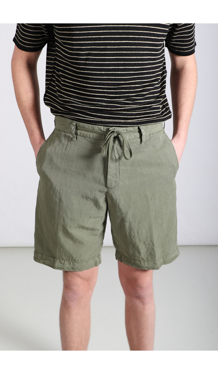 Myths Myths Shorts / 24M71B80 / Green