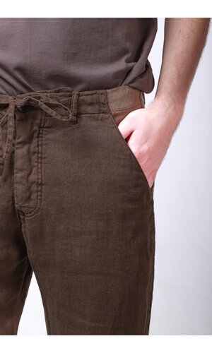 Hannes Roether  Hannes Roether Trousers / Barbe+ / Grey-Brown