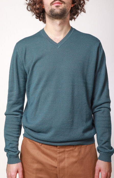 William Lockie William Lockie Knit / Vee Neck / Blue