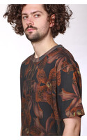 Dries van Noten T-Shirt / Heer PR / Stuifmeel