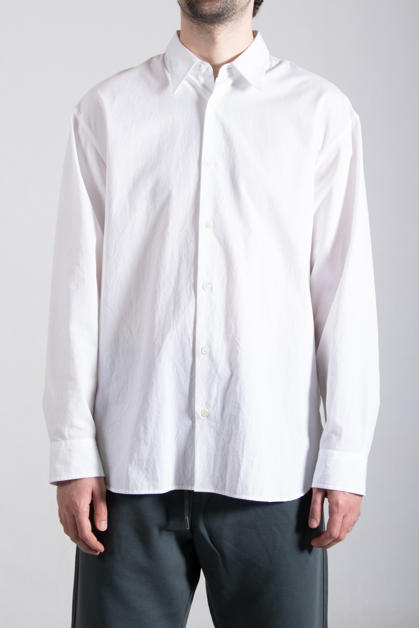 DRIES VAN NOTEN ボタンダウンコットンシャツ ホワイト 46 Dries Van Noten Women's' Oversized Cotton T-Shirt in White