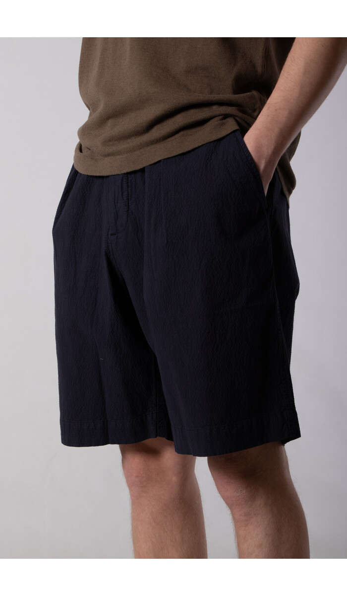 Universal Works Universal Works Shorts / Pleated Track Short / Navy