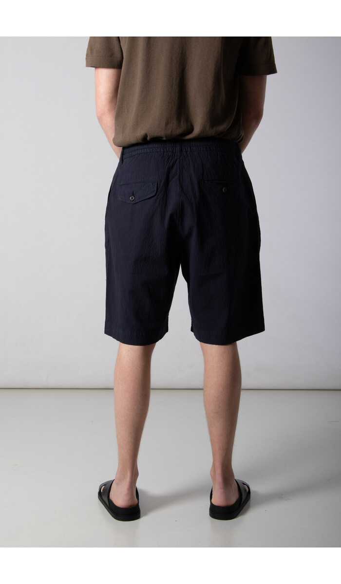 Universal Works Universal Works Shorts / Pleated Track Short / Navy