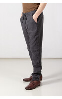 Hannes Roether Trousers / Barbe+ / Graphite