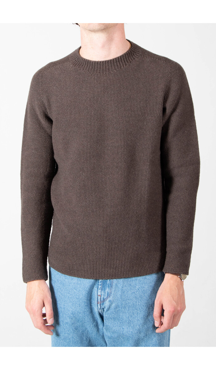 Hannes Roether Hannes Roether Sweater / Neffe / Brown