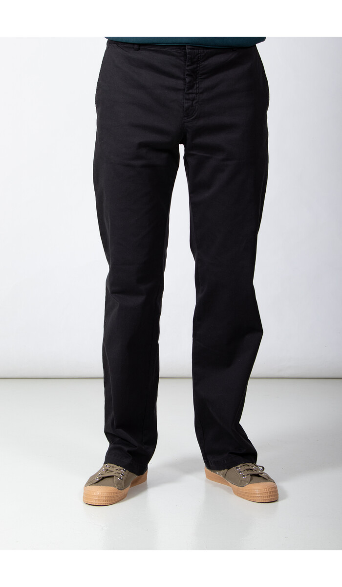 Yoost Yoost Hose / Concrete Pants / Schwarz