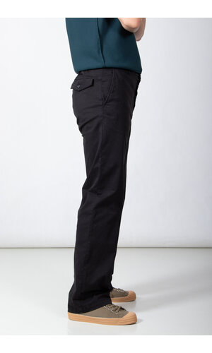 Yoost Yoost Hose / Concrete Pants / Schwarz
