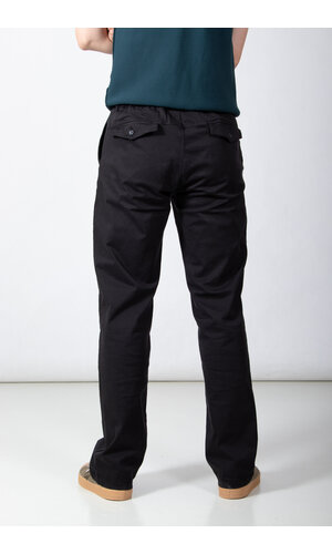Yoost Yoost Hose / Concrete Pants / Schwarz