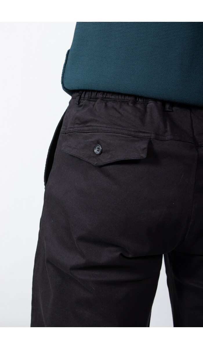 Yoost Yoost Hose / Concrete Pants / Schwarz
