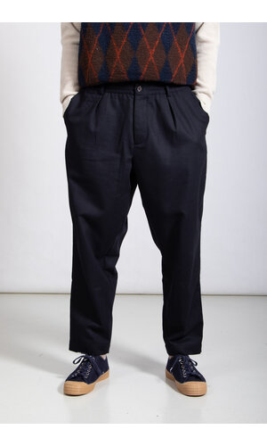 Universal Works Universal Works Trousers / Pleated Track / Darnk Navy