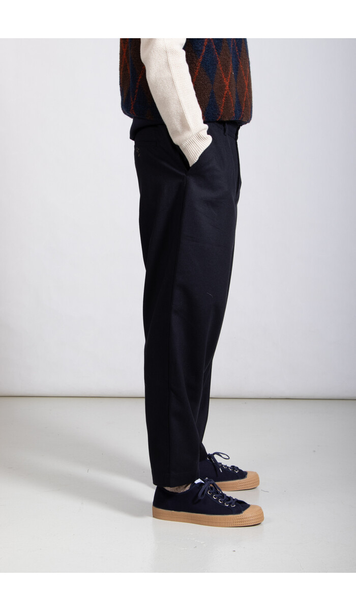 Universal Works Universal Works Trousers / Pleated Track / Darnk Navy