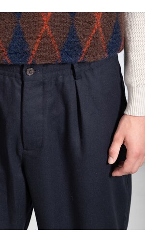 Universal Works Universal Works Trousers / Pleated Track / Darnk Navy