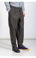 Universal Works Broek / Pleated Track / Lucca Olijf