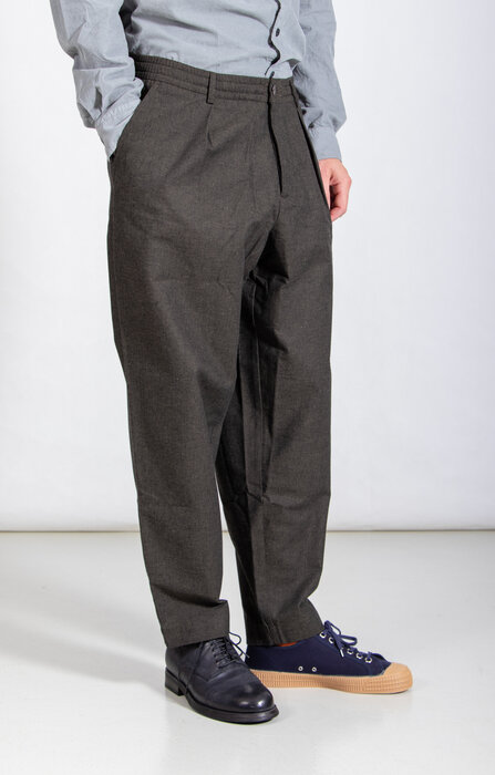 Universal Works Universal Works Hose / Pleated Track / Lucca Oliv