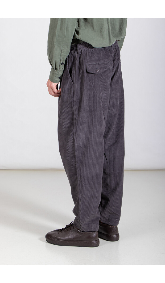 Universal Works Universal Works Trousers / Pleated Track / Mouse Universal Works Universal Works Trousers / Pleated Track / Mouse