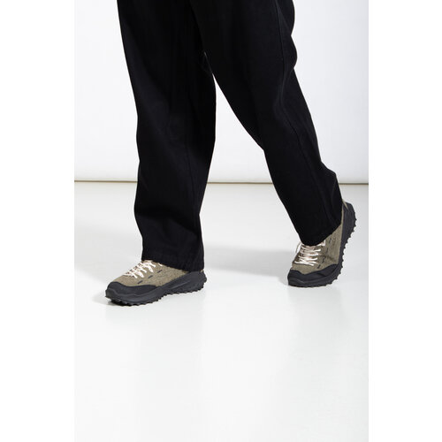 keen Keen Schoen / Zionic / Berk