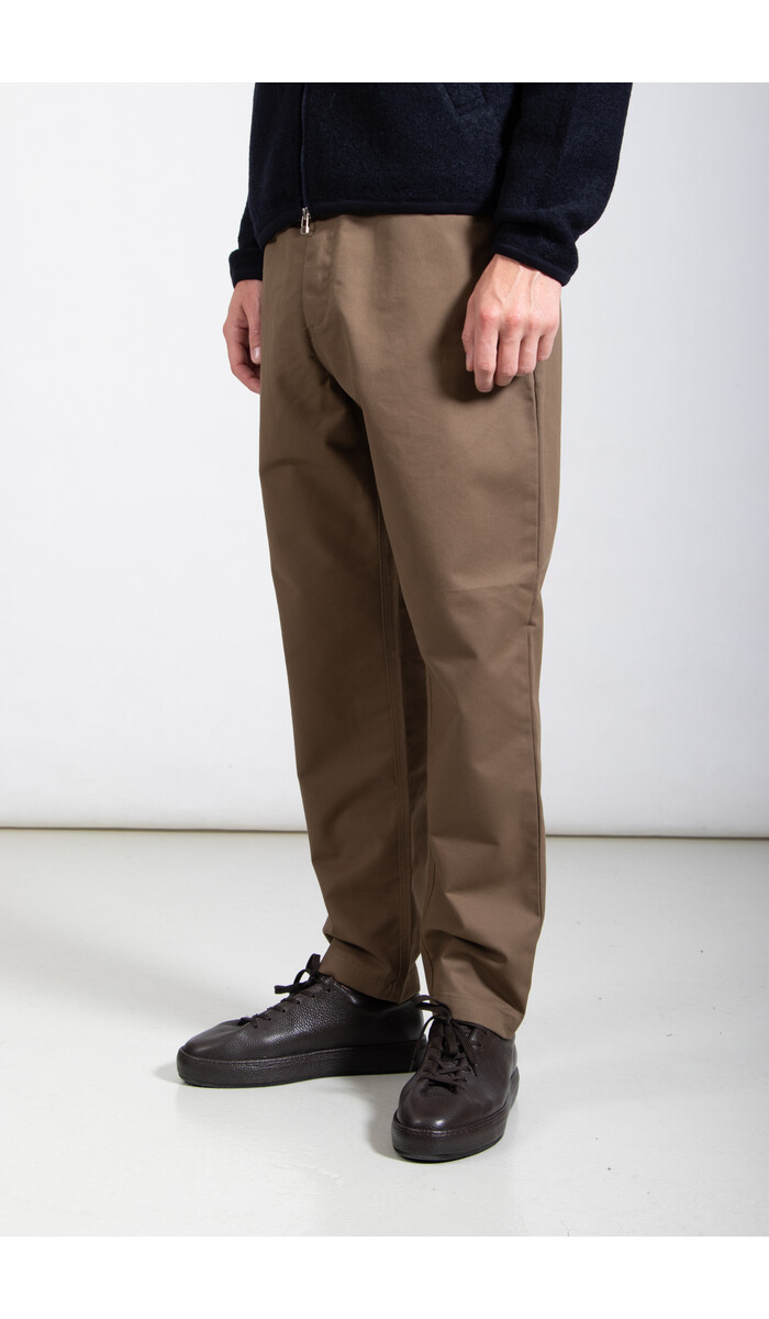 Universal Works Universal Works Trousers / Military Chino / Khaki