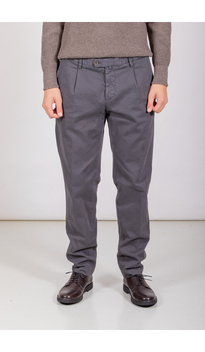 Myths Myths Hose / 25WM19L80 / Graue Maus