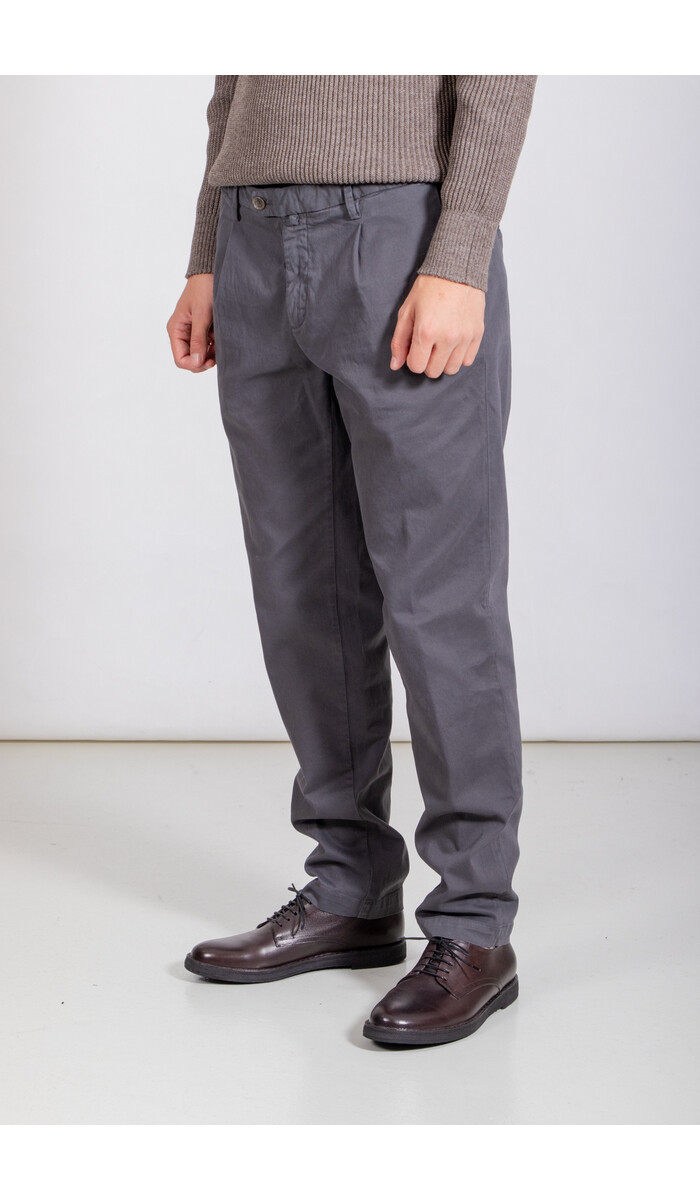 Myths Myths Hose / 25WM19L80 / Graue Maus