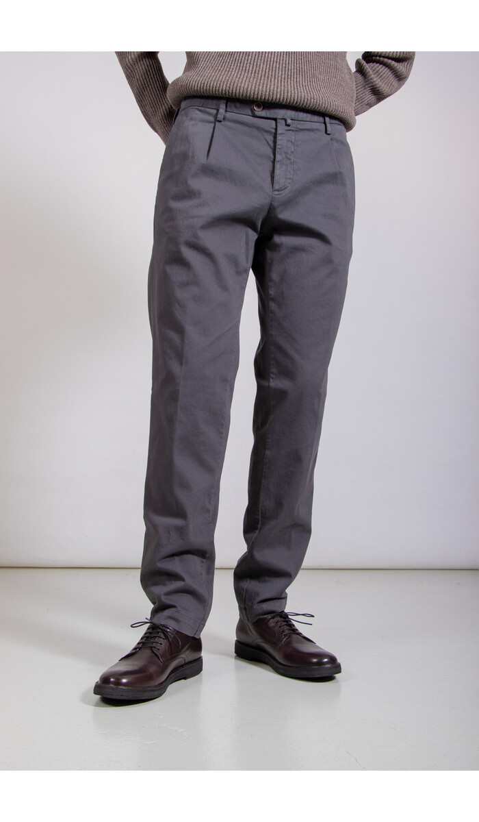 Myths Myths Hose / 25WM19L80 / Graue Maus