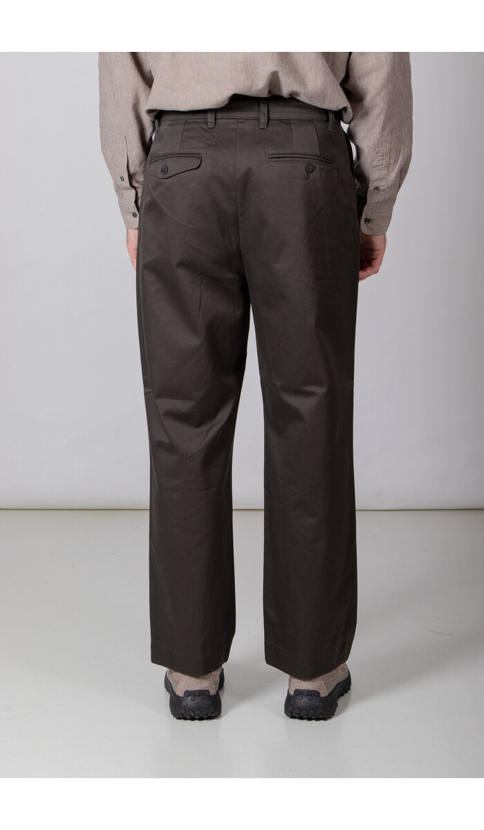 Rough Side Rough Side Broek / Two Tuck Pants / Donker Bos Rough Side Rough Side Broek / Two Tuck Pants / Donker Bos