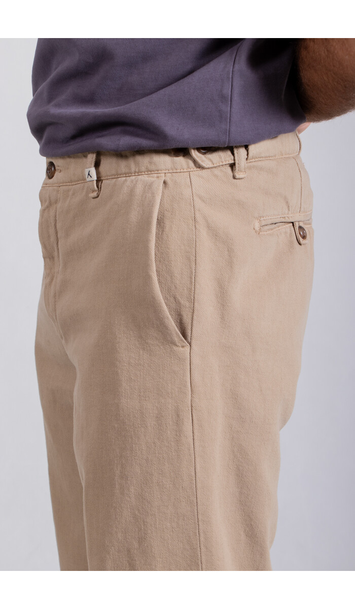 Myths Myths Hose / 25WM18GD704 / Sand Myths Myths Hose / 25WM18GD704 / Sand