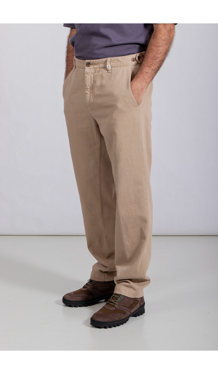 Myths Myths Hose / 25WM18GD704 / Sand Myths Myths Hose / 25WM18GD704 / Sand
