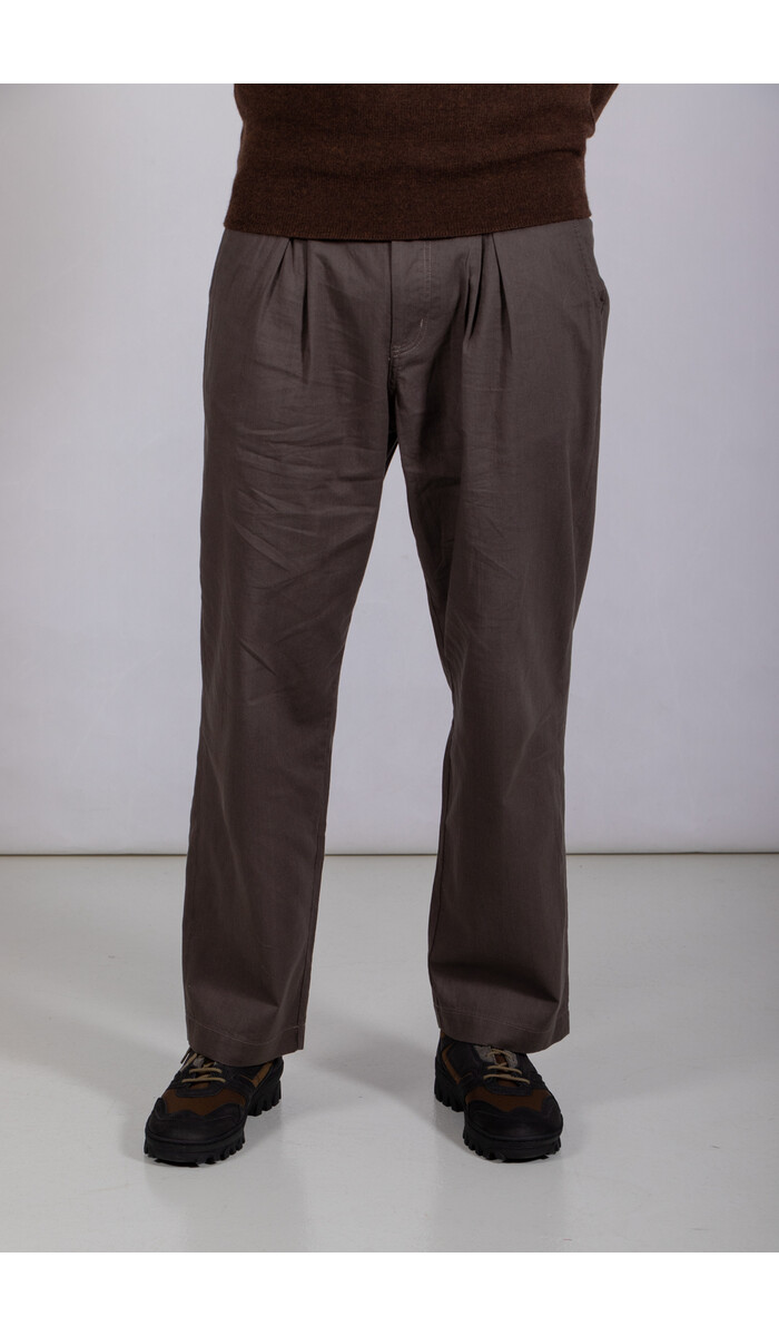 Rough Side Rough Side Broek / Box Pleat Pants / Houtskool Rough Side Rough Side Broek / Box Pleat Pants / Houtskool