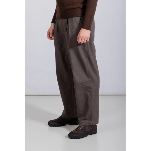 Rough Side Rough Side Broek / Box Pleat Pants / Houtskool Rough Side Rough Side Broek / Box Pleat Pants / Houtskool