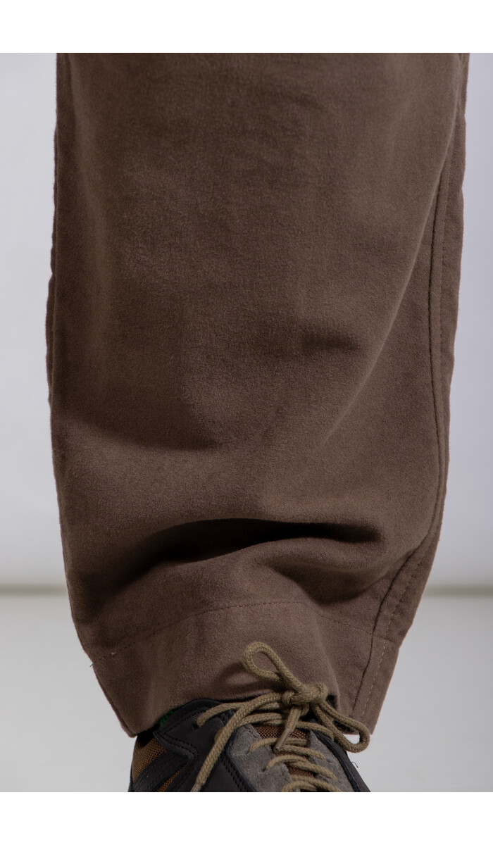 Universal Works Universal Works Hose / Pleated Track / Khaki