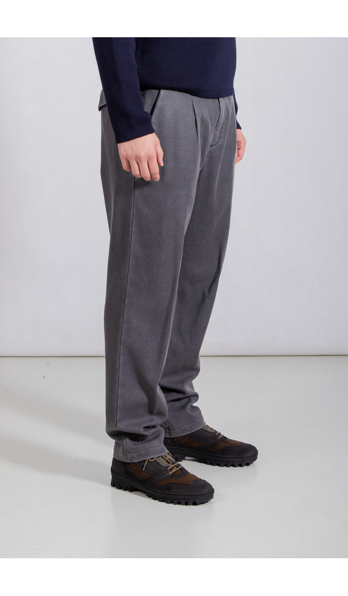 Myths Myths Hose / 25WM18ELA102 / Grau