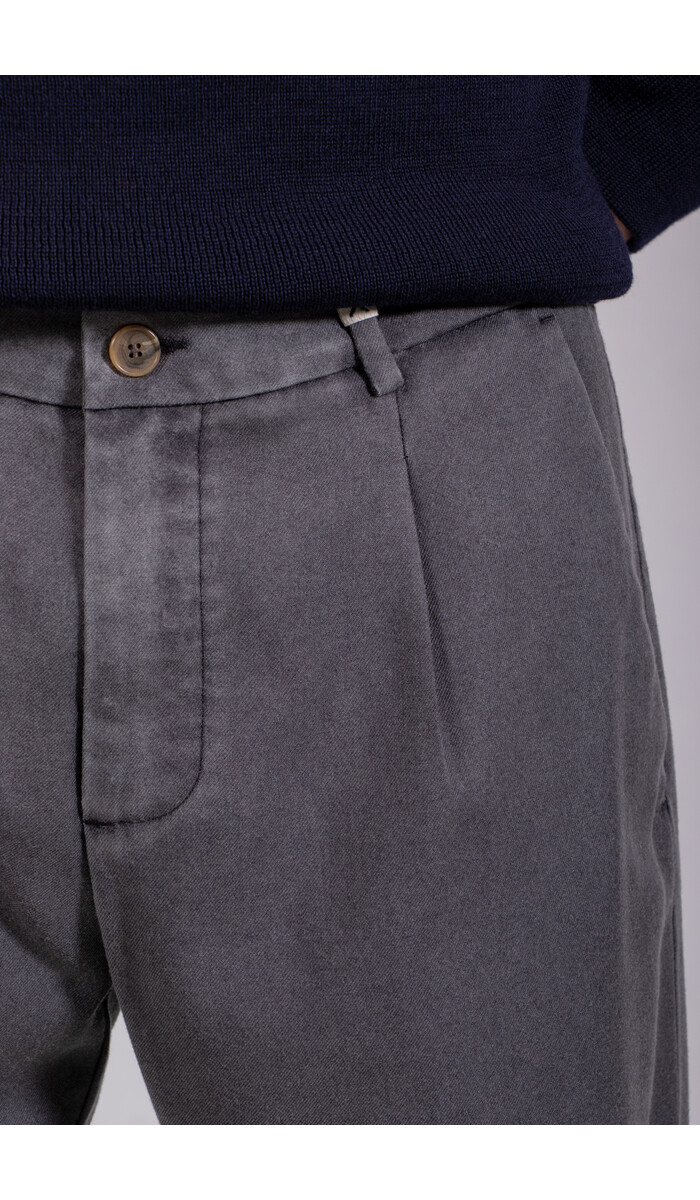 Myths Myths Hose / 25WM18ELA102 / Grau