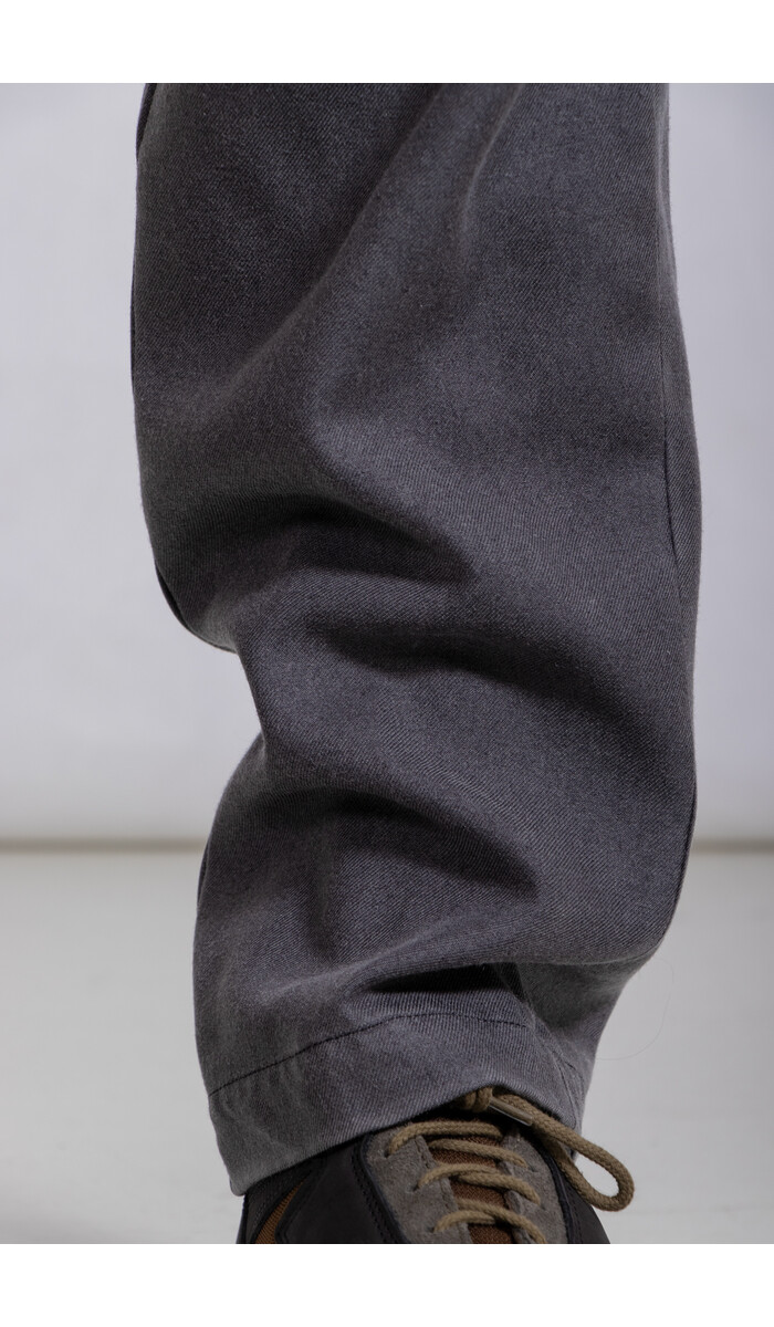 Myths Myths Hose / 25WM18ELA102 / Grau