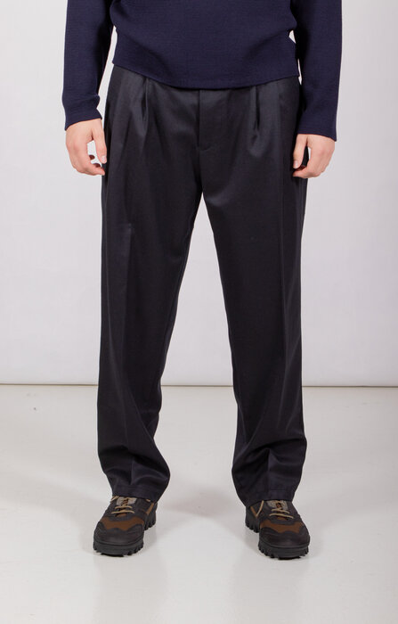 Parages Parages Hose / Formal Pleats / Schwarz Parages Parages Hose / Formal Pleats / Schwarz